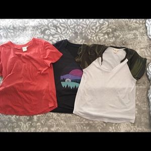 Pack of tees